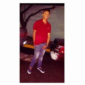 Meet your Posher, Victor